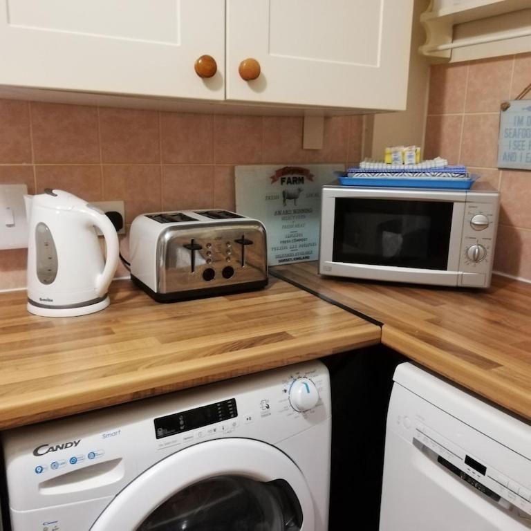 A Summer Place - Spacious Maisonette, Central Whitby, Sleeps 4, Close To Amenities Apartment Exterior photo